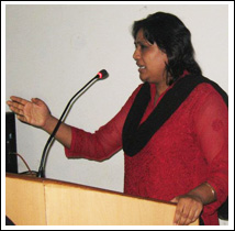 Vandana Natu at a breast cancer support group meeting at AIIMS Delhi
